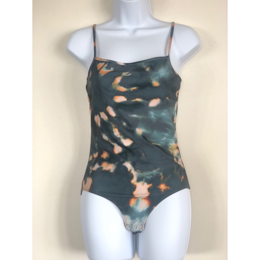 [Monki] tie-dye printed bodysuit